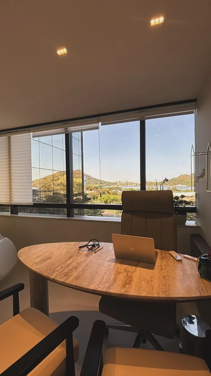Consultório com vista para Vitória