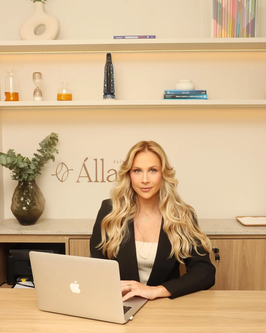 Dra. Laisa Bassini, reumatologista na Clínica Allace, Vila Olímpia